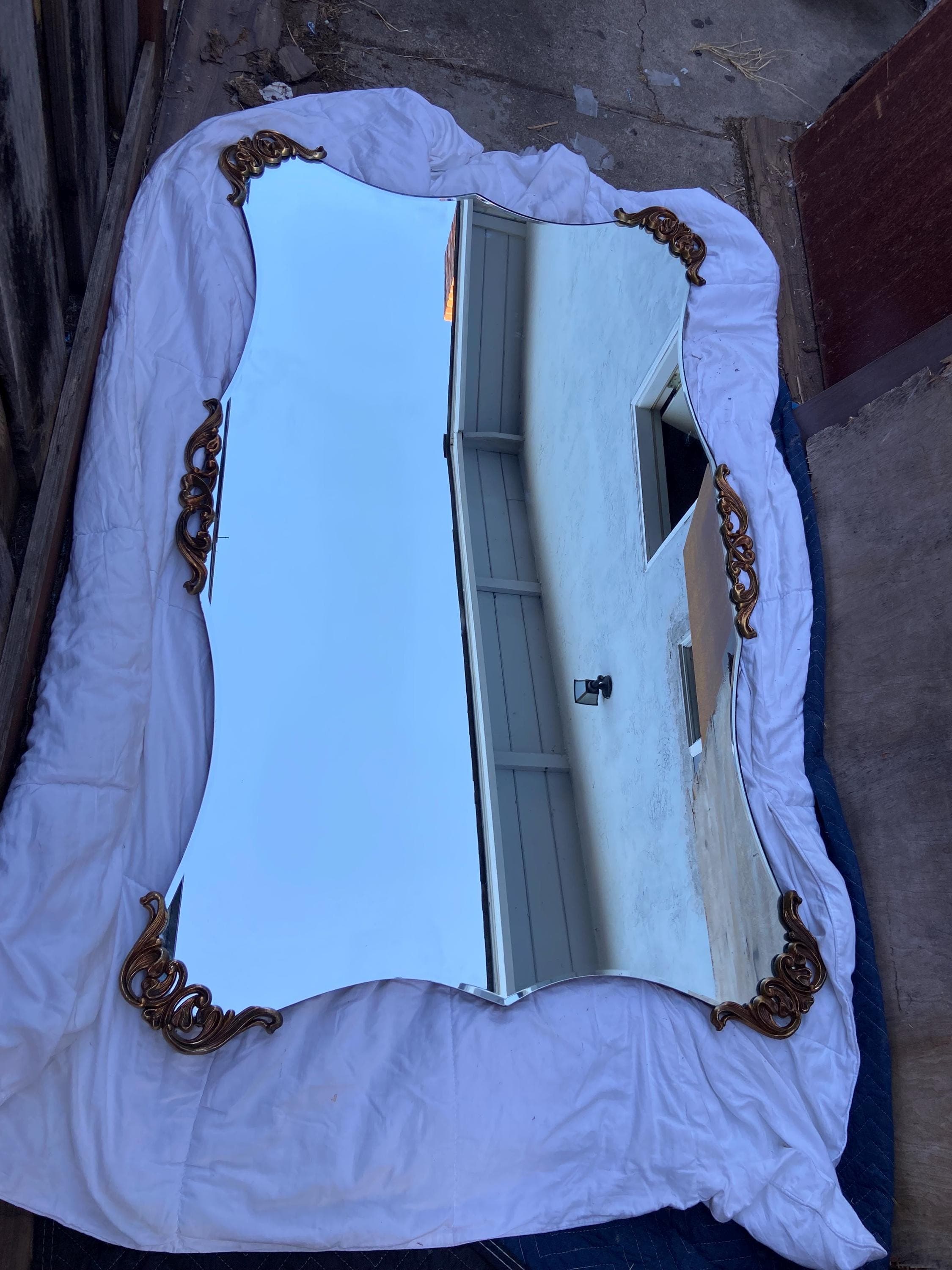 vintage mid century modern large 1940’s gold rococo Hollywood regency wall mirror - Thumbnail 8