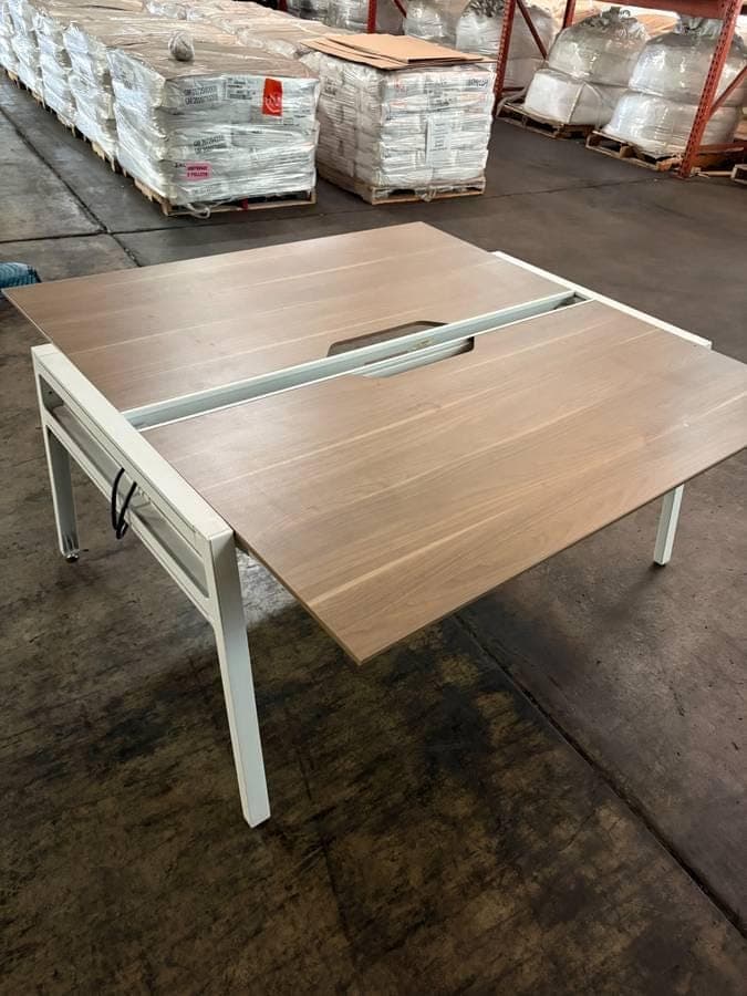 Steelcase Bivi turnstone office desk for 2/4/6/8 Virginia walnut top and white base - Thumbnail 4