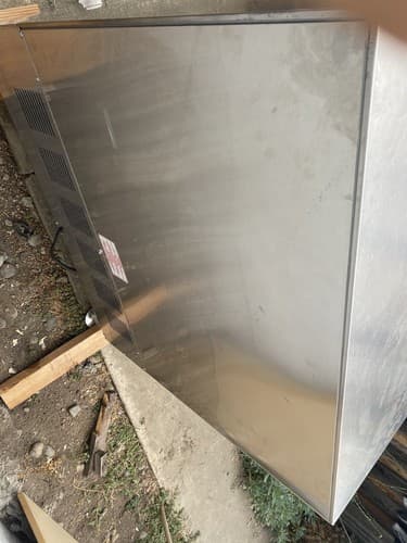 SILVER KING® SKMAJ3 REFRIGERATED COMMERCIAL MILK 3VALVE DISPENSER 4 Available - Thumbnail 7