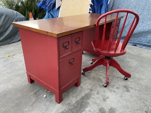 pottery barn  Office Desk And Swivel Chair - Thumbnail 4