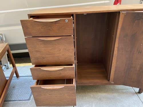 Jens Risom Mid century Modern Walnut Credenza Sideboard Unmarked - Thumbnail 6