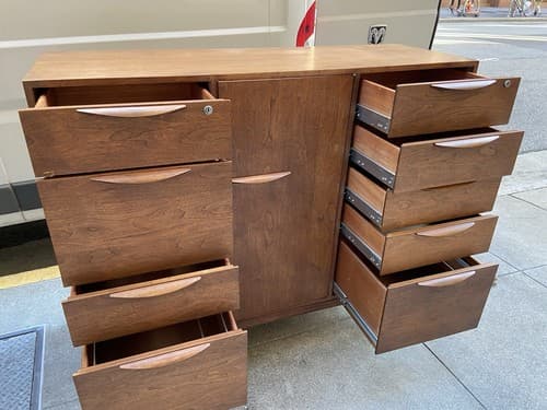 Jens Risom Mid century Modern Walnut Credenza Sideboard Unmarked - Thumbnail 11