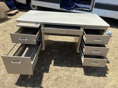 McDowell And Craig Vintage Mid Century Modern Metal Tanker Desk - Thumbnail 9