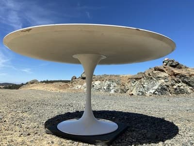 Eero Saarinen Knoll Tulip Style Round Table 60” Laminate Top – Unmarked Damaged - Thumbnail 16