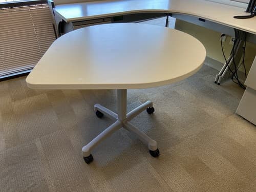 Vintage Modern Tear Drop Herman Miller Relay Work Rolling Tables For Cubicles - Thumbnail 3