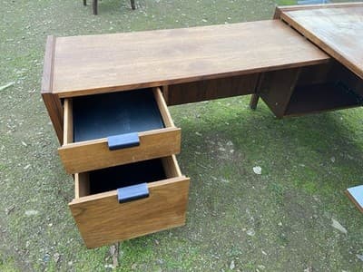 Vintage Mid Century Modern Walnut Corner Desk Top Needs Refinishing - Thumbnail 6