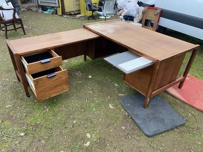 Vintage Mid Century Modern Walnut Corner Desk Top Needs Refinishing - Thumbnail 24