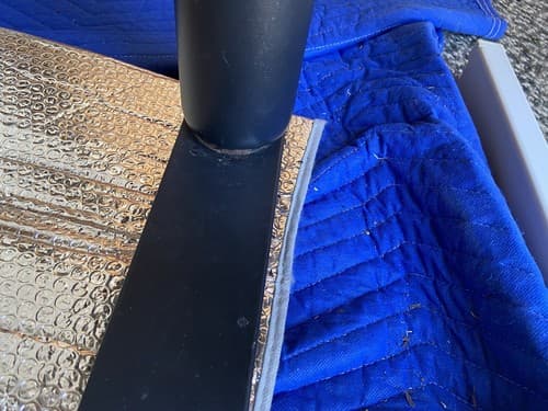 IKEA Bekant Adjustable Height Home Office Desk - 63 Inches, Black Local Pick Up - Thumbnail 3