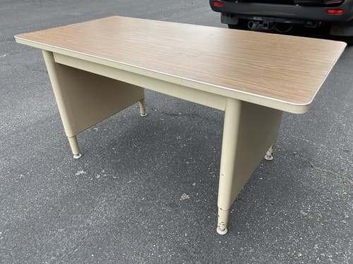 Mcdowell And Craig Vintage Mid Century Modern Metal Tanker Writing Desk Table - Thumbnail 6