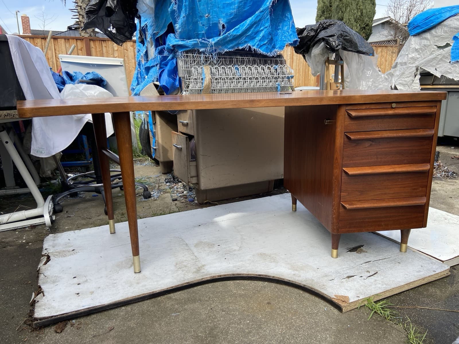 Stow Davis Mid Century Walnut Boomerang Desk needs some refinishing - Thumbnail 10