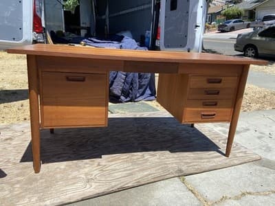 Vintage Mid Century Modern Teak Desk - Thumbnail 23