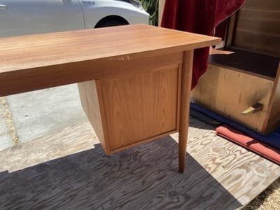 Vintage Mid Century Modern Teak Desk - Thumbnail 18