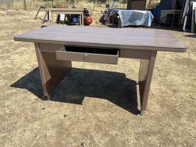 Vintage Mid-Century Modern industrial Shaw Walker Tanker Desk Table - Image 1