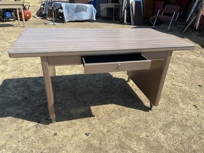 Vintage Mid-Century Modern industrial Shaw Walker Tanker Desk Table - Thumbnail 2