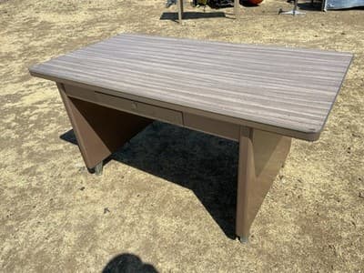 Vintage Mid-Century Modern industrial Shaw Walker Tanker Desk Table - Thumbnail 7