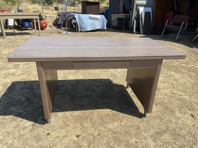 Vintage Mid-Century Modern industrial Shaw Walker Tanker Desk Table - Thumbnail 3