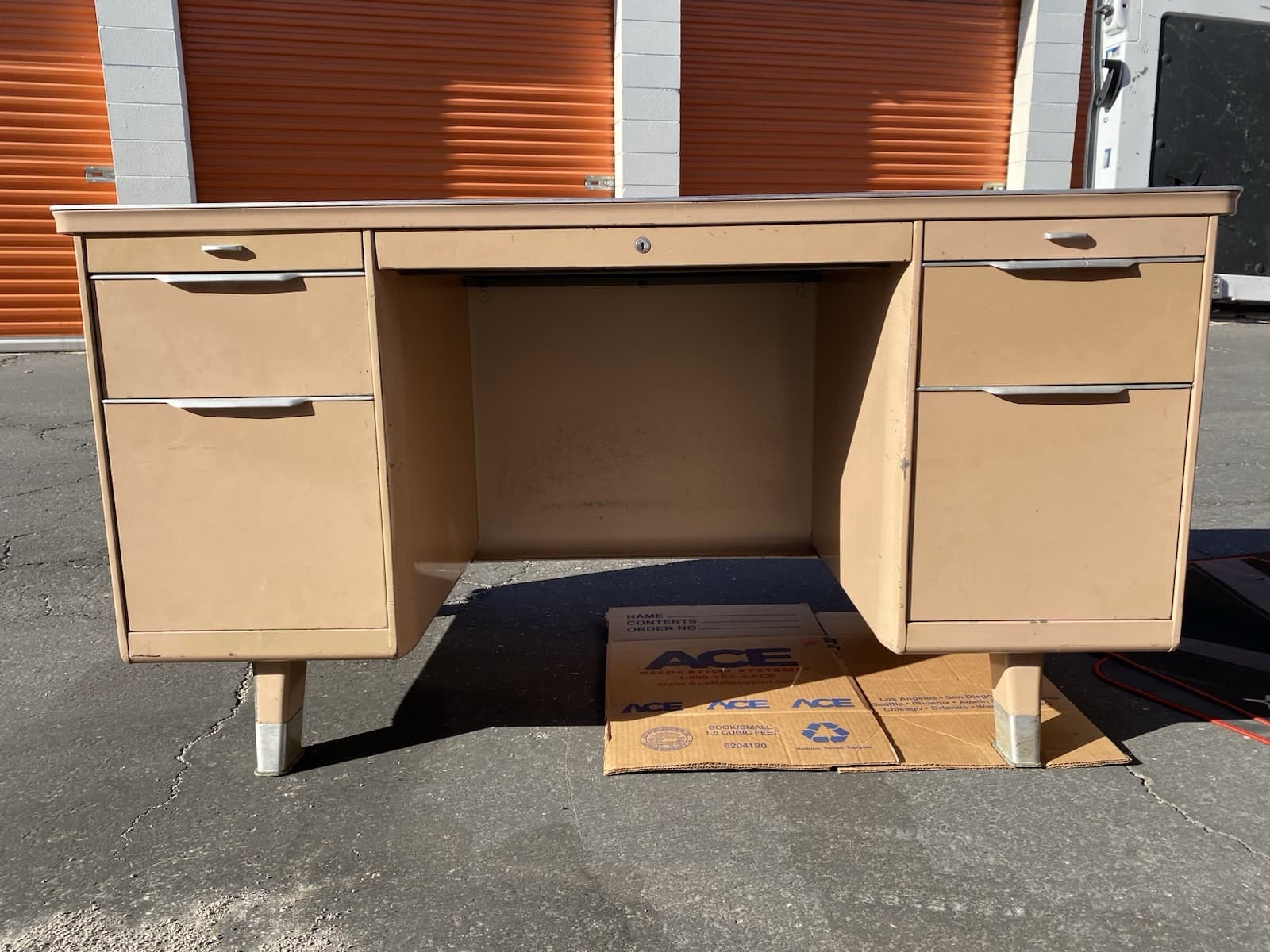 Mid-century Modern General Fireproofing Tanker Desk Mode Maker Vintage Metal - Image 1