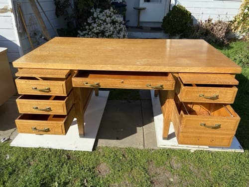 Traditional Antique Quarter Sawn Oak Office or Library Desk - Thumbnail 15