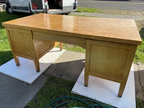 Traditional Antique Quarter Sawn Oak Office or Library Desk - Thumbnail 21