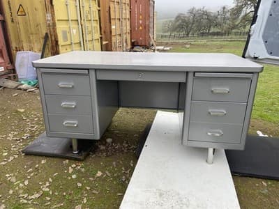 Vintage Mid Century Modern Steelcase Tanker Desk - Thumbnail 20