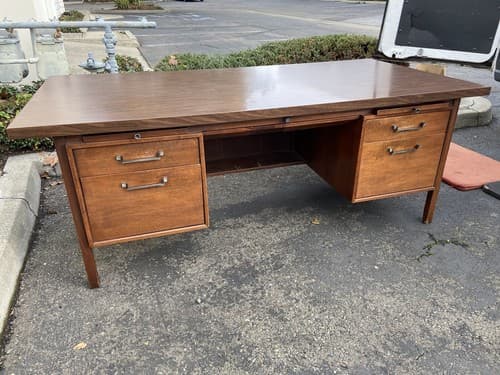 Vintage Alma Mid Century Modern Walnut Executive Desk And Leather Accents - Thumbnail 14