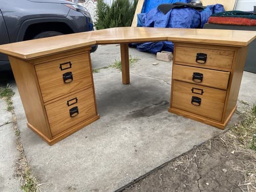 pottery barn Bedford Desk - Thumbnail 13