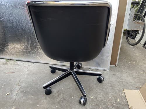 Knoll Charles Pollock  Executive Office Swivel Desk Chairs 3 Available - Thumbnail 12