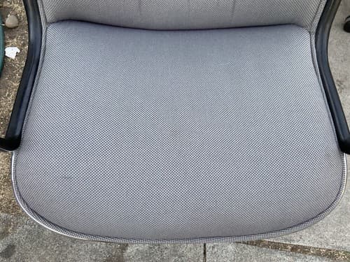 Knoll Charles Pollock  Executive Office Swivel Desk Chairs 3 Available - Thumbnail 8