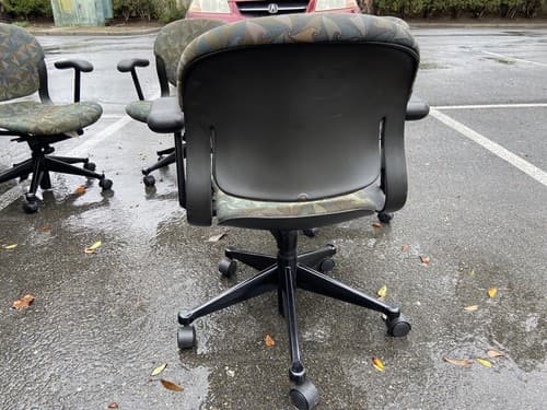 Vintage Herman Miller Equa Fabric Rolling Desk Chairs, Set Of 3 - Thumbnail 6