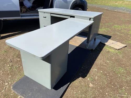 Vintage Devon W.H. Harper Metal Tanker Executive L Shape Green Desk - Thumbnail 9