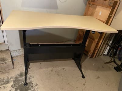 Herman  Miller  Geoff Hollington  Standing  Adjustable  Desk - Thumbnail 6