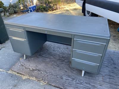 Vintage General Fireproofing Co. Tanker Desk Table- Mid Century - Thumbnail 2