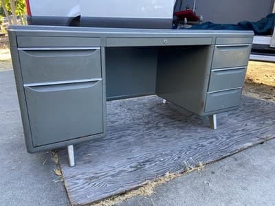 Vintage General Fireproofing Co. Tanker Desk Table- Mid Century - Thumbnail 9