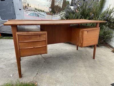 Vintage MCM Danish Teak Floating Desk by Peter Løvig Nielsen Needs Restoration - Thumbnail 2