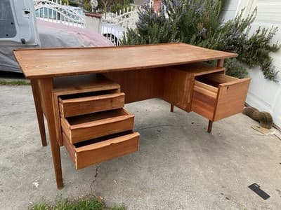 Vintage MCM Danish Teak Floating Desk by Peter Løvig Nielsen Needs Restoration - Thumbnail 5