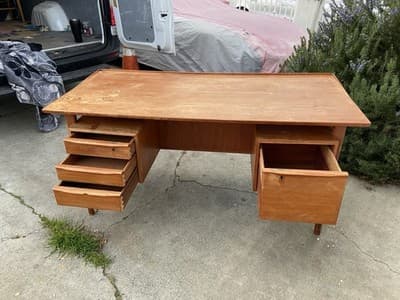 Vintage MCM Danish Teak Floating Desk by Peter Løvig Nielsen Needs Restoration - Thumbnail 8