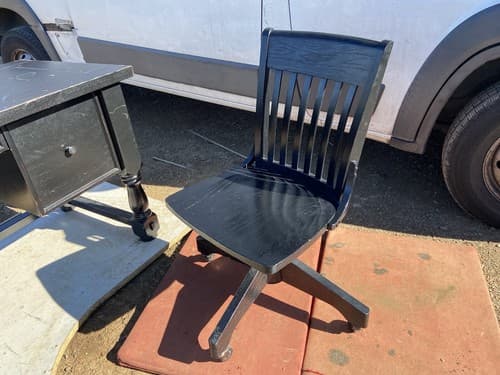 pottery barn Bedford Desk And Chair - Thumbnail 12