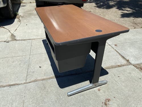 Mid Century Modern Group  Executive George Nelson Herman Miller  Desk - Thumbnail 13