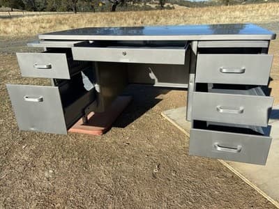 Vintage McDowell And Craig  Steel Tanker Desk Table - Thumbnail 19