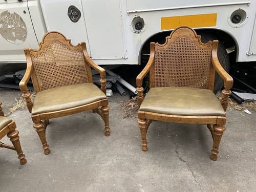 Drexel French Provincial Cane Back Dining Chairs - Thumbnail 8