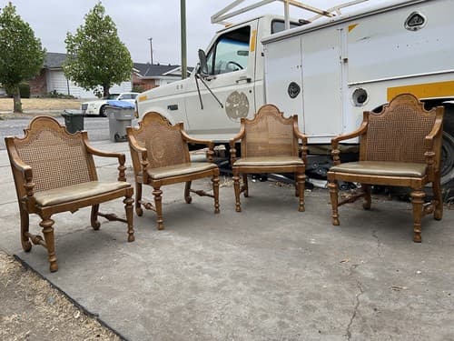 Drexel French Provincial Cane Back Dining Chairs - Thumbnail 11