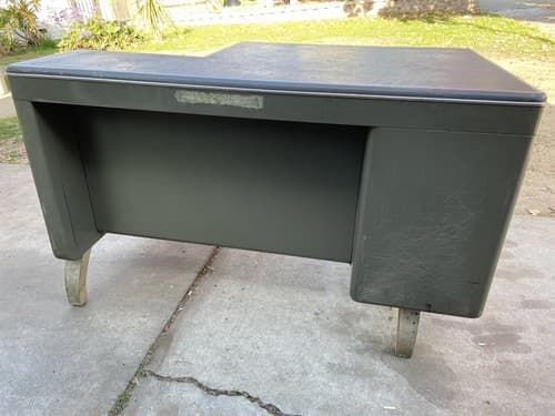 Mid-century Modern General Fireproofing Tanker Desk Mode Maker Vintage Metal - Thumbnail 7