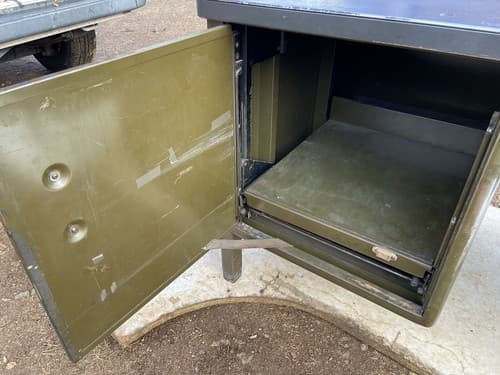 Vintage Mid Century Modern  Metal Tanker Desk Needs Some Refinishing - Thumbnail 11