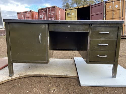 Vintage Mid Century Modern  Metal Tanker Desk Needs Some Refinishing - Thumbnail 20