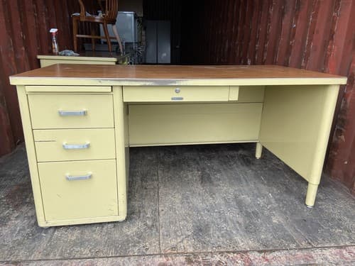 McDowell Craig Mid Century Tanker Desk Credenza - Thumbnail 4