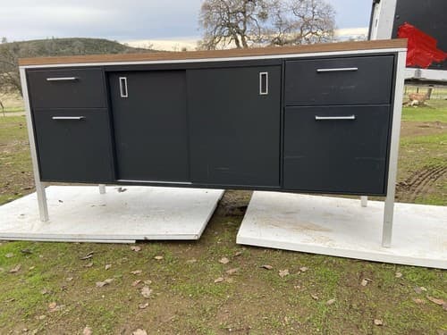 Vintage Mid Century Modern Steelcase  Tanker Credenza - Thumbnail 9