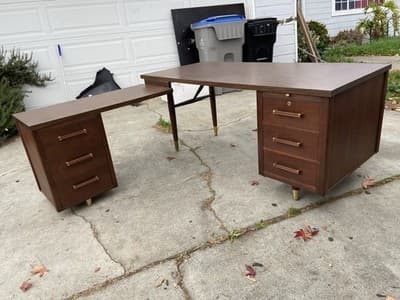 Alma Company Vintage Mid Century Modern L Shape Desk - Image 1