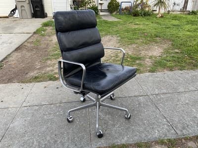 Vintage Mid Century Herman Miller Soft Pad Executive  Black Leather Desk Chair - Thumbnail 5