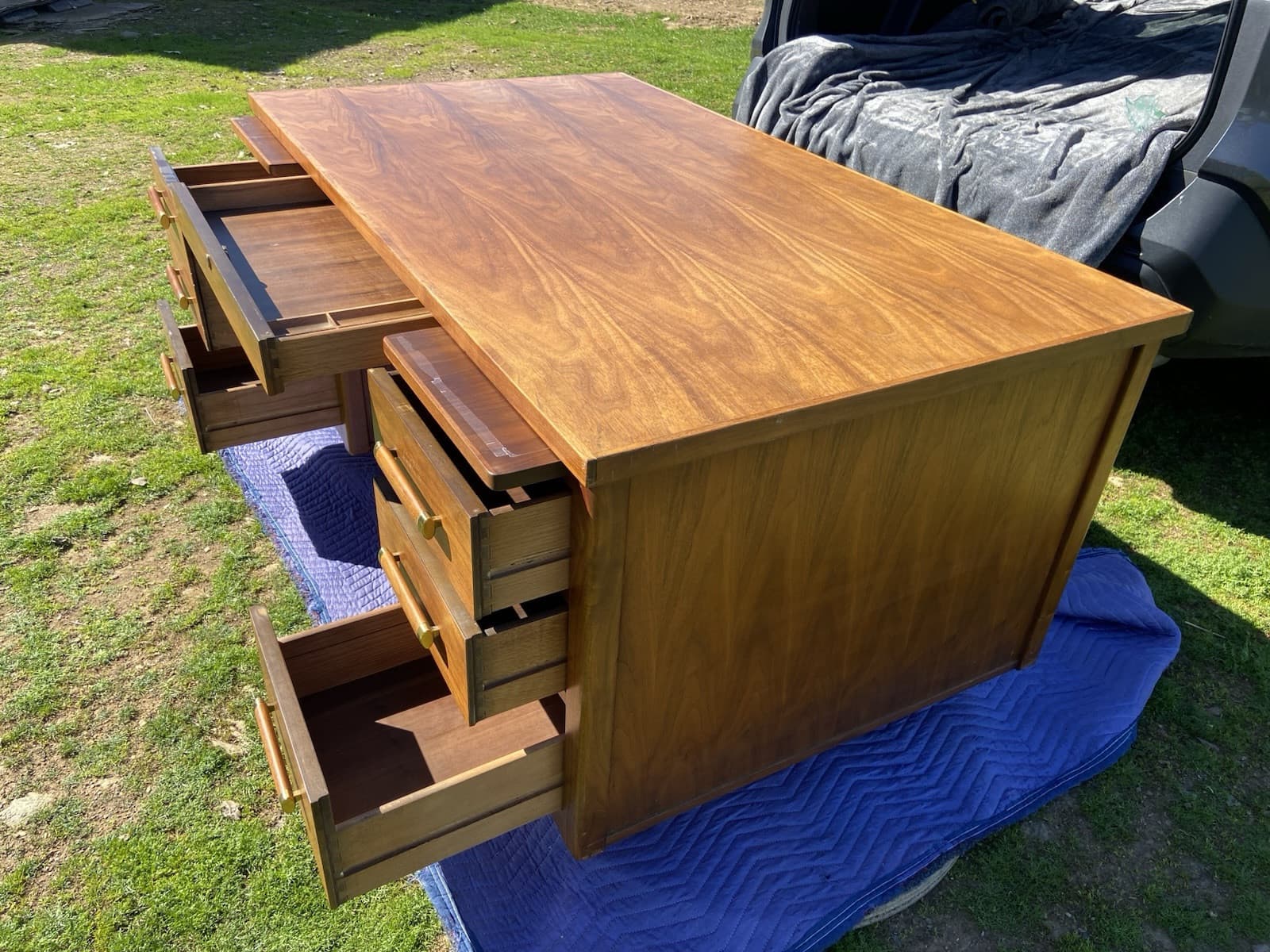 Vintage Mid Century Modern Walnut Writing Desk - Thumbnail 5