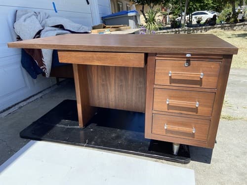 VINTAGE MID-CENTURY MODERN EXECUTIVE DESK by Alma Desk Furniture - Image 1